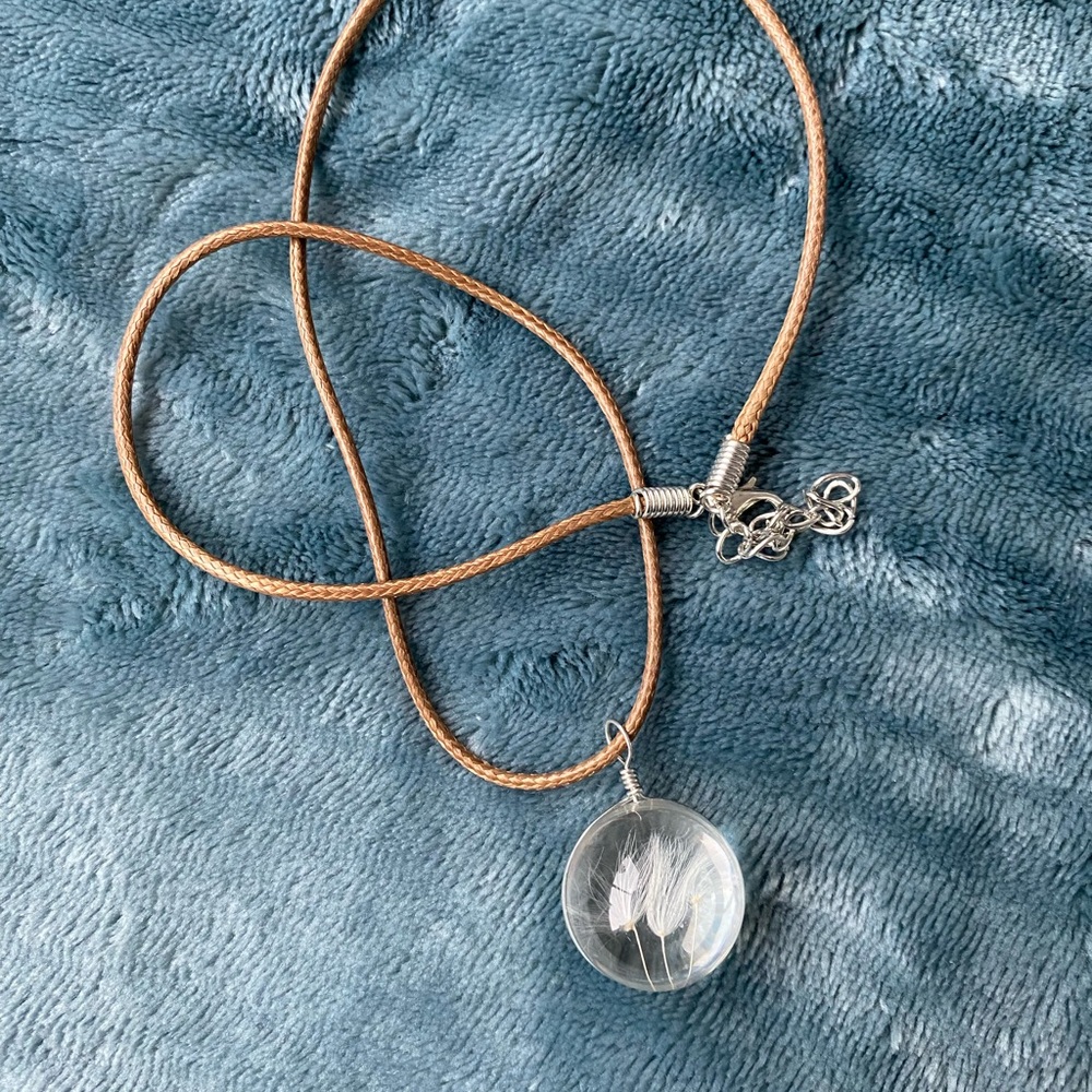Dandelion Seed Three Wishes Necklace in Resin